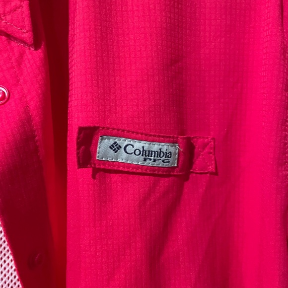 Columbia XL moisture wicking backpacking top. EUC. Bright pink.Rolled LS. - Picture 5 of 5